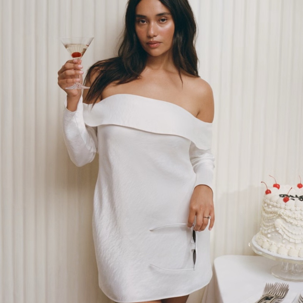 Abercrombie Elegant Off-Shoulder White Dress